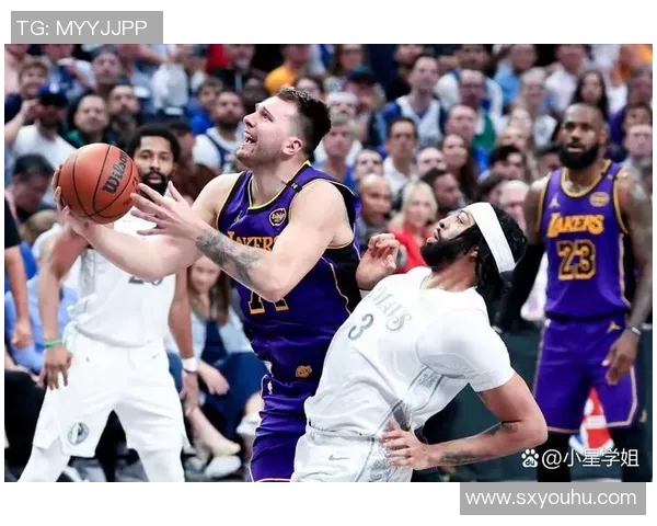 湖人对阵独行侠精彩直播全程回顾与赛后分析